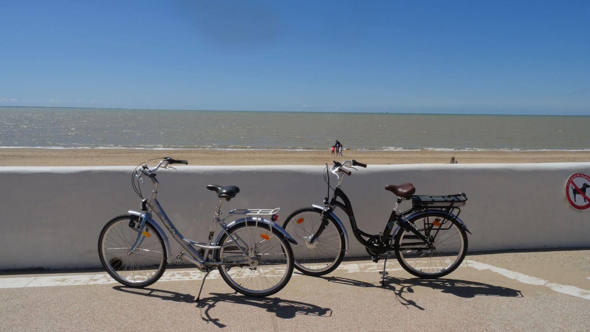 Boutique Hotel D'Orbigny Chatelaillon - La Rochelle Εξωτερικό φωτογραφία
